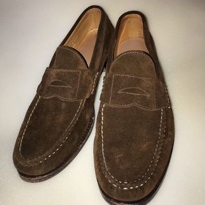 11 1/2 B Allen Edmonds “Dover” brown suede EUC